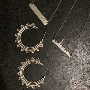 Silver earrings, bar necklace, New York necklace